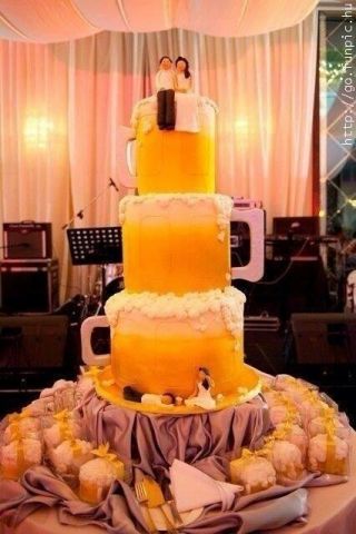 Sörös esküvői torta
